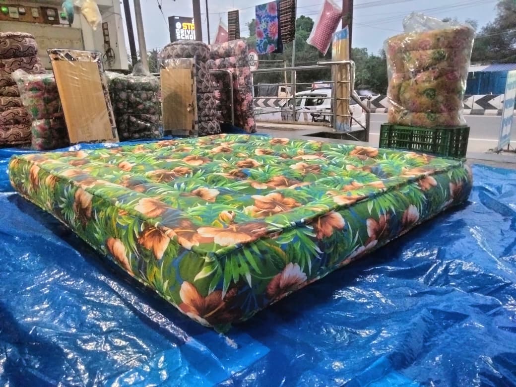 10 Inch Double Layer Bed